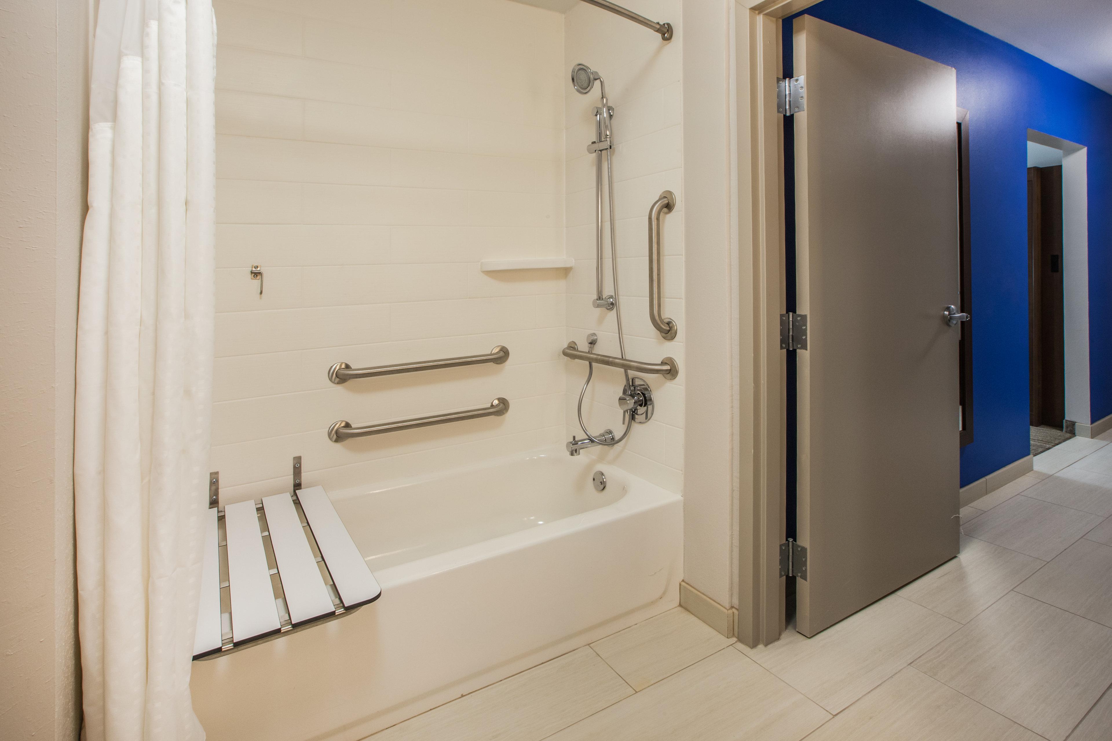 Hotel Express & North By Ihg 3*